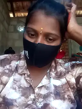 Snapshot of Tamil_Hot_Sandy chatting on November 1, 2025, 5:36 am Tamil Hot Sandy online show from November 1, 2025, 5:36 am