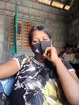 Snapshot of Tamil_Hot_Sandy chatting on November 15, 2025, 7:01 am Tamil Hot Sandy online show from November 15, 2025, 7:01 am