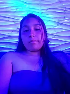 Snapshot of samant412 chatting on June 4, 2026, 9:41 pm samant412 online show from June 4, 2026, 9:41 pm