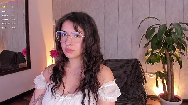 Snapshot of Sweet_pay chatting on March 11, 2026, 6:57 pm Sweet pay online show from March 11, 2026, 6:57 pm