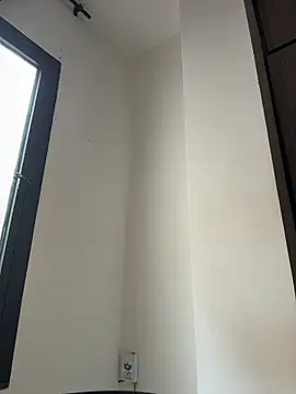 Capricho 01 online show from February 21, 2026, 6:21 pm