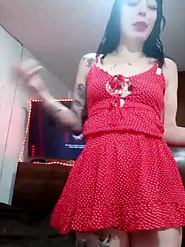 pinklajokr online show from December 17, 2025, 9:53 pm