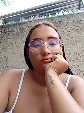 young dairy01 online show from February 12, 2026, 11:54 am