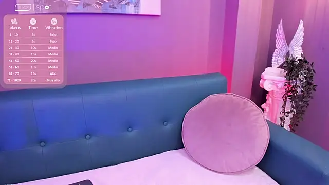 Alessiia   online show from February 13, 2026, 3:06 am