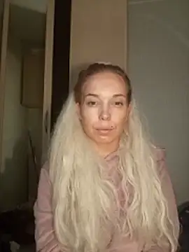 Conny Shellie online show from March 5, 2026, 10:16 pm