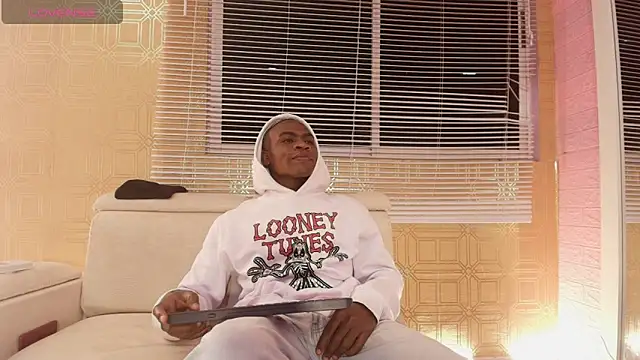 Snapshot of george_lance chatting on November 6, 2025, 3:43 am george lance online show from November 6, 2025, 3:43 am