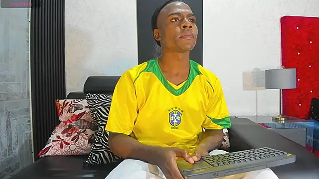 Snapshot of george_lance chatting on December 19, 2025, 4:27 am george lance online show from December 19, 2025, 4:27 am