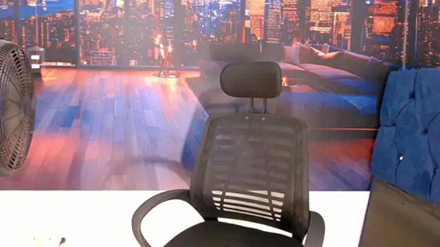 RomeoMillerr online show from November 27, 2025, 6:47 am