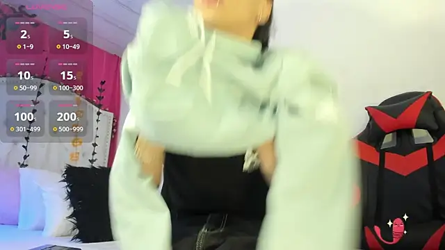 Snapshot of XaanderGrey chatting on October 29, 2025, 7:35 pm XaanderGrey online show from October 29, 2025, 7:35 pm