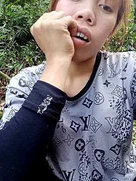 Snapshot of nhinhi-sexy chatting on October 28, 2025, 5:29 am nhinhi-sexy online show from October 28, 2025, 5:29 am