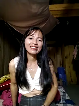 Snapshot of lmc-zz chatting on October 28, 2025, 12:59 pm lmc-zz online show from October 28, 2025, 12:59 pm