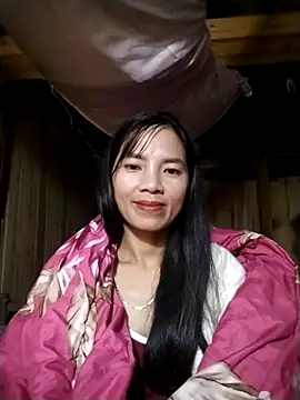 Snapshot of lmc-zz chatting on November 5, 2025, 1:36 pm lmc-zz online show from November 5, 2025, 1:36 pm