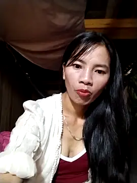 Snapshot of lmc-zz chatting on October 28, 2025, 12:22 am lmc-zz online show from October 28, 2025, 12:22 am