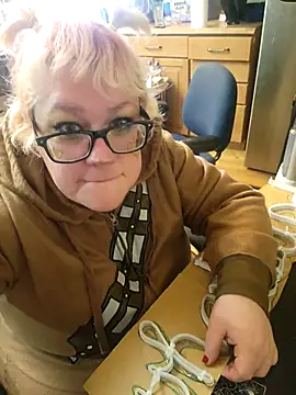 Snapshot of violentviolet68 chatting on November 25, 2025, 6:08 pm violentviolet68 online show from November 25, 2025, 6:08 pm