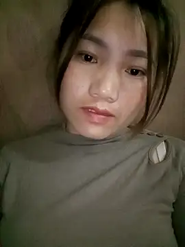 min-xinh online show from November 1, 2025, 9:30 pm