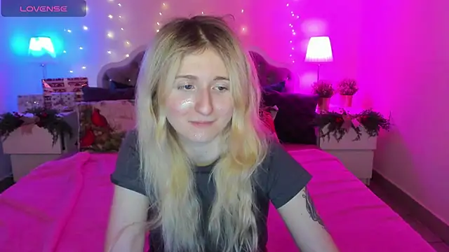 CamillaDreamer online show from January 6, 2026, 4:22 pm