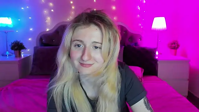 CamillaDreamer online show from January 12, 2026, 6:26 pm