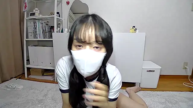 Snapshot of kana_sc chatting on October 23, 2025, 11:09 am kana sc online show from October 23, 2025, 11:09 am
