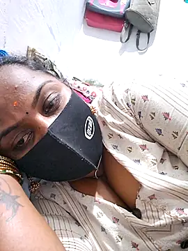 Tamil Hot Sindhu online show from October 27, 2025, 6:42 pm