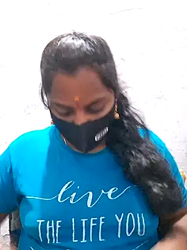 Tamil Hot Sindhu online show from November 7, 2025, 5:50 pm