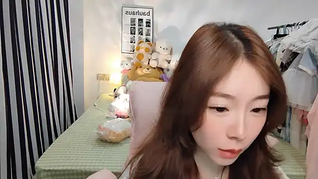 Snapshot of Gardenia-222 chatting on November 9, 2025, 8:29 am Gardenia-222 online show from November 9, 2025, 8:29 am