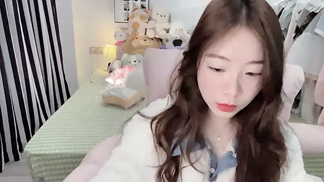 Snapshot of Gardenia-222 chatting on November 11, 2025, 8:53 am Gardenia-222 online show from November 11, 2025, 8:53 am