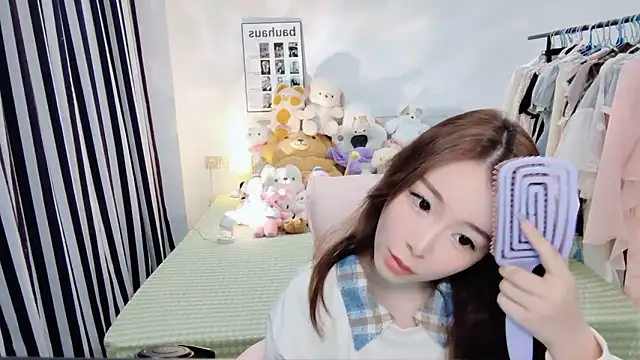 Snapshot of Gardenia-222 chatting on October 26, 2025, 10:48 am Gardenia-222 online show from October 26, 2025, 10:48 am