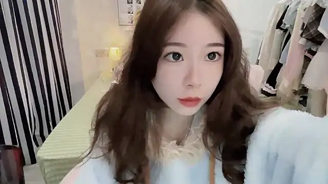 Snapshot of Gardenia-222 chatting on November 22, 2025, 7:51 am Gardenia-222 online show from November 22, 2025, 7:51 am