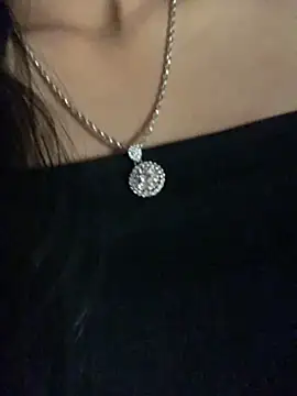 Lin98-pusy online show from September 27, 2025, 4:35 pm