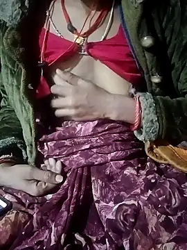 Snapshot of Lona2525 chatting on November 24, 2025, 6:52 pm Lona2525 online show from November 24, 2025, 6:52 pm