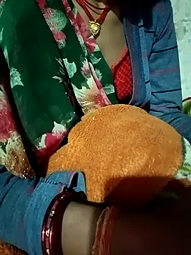 Lona2525 online show from February 1, 2026, 5:44 pm