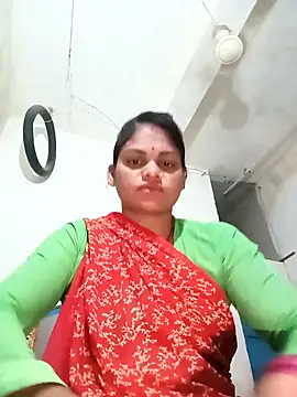 Snapshot of SHMA-77 chatting on September 28, 2025, 3:30 pm SHMA-77 online show from September 28, 2025, 3:30 pm