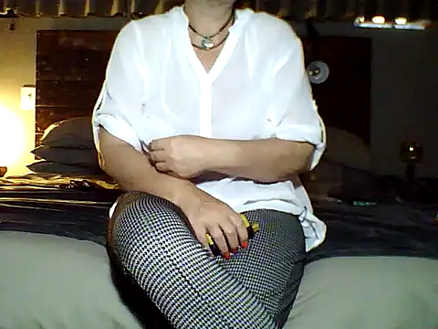 Snapshot of Ab_fun chatting on October 25, 2025, 11:53 am Ab fun online show from October 25, 2025, 11:53 am