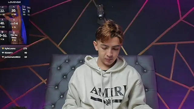 Snapshot of Lian_Miller1_ chatting on November 14, 2025, 12:20 pm Lian Miller1 online show from November 14, 2025, 12:20 pm