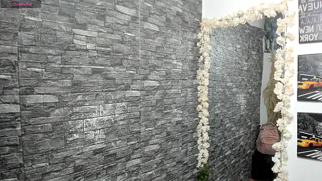 valery  star online show from October 9, 2025, 1:44 pm