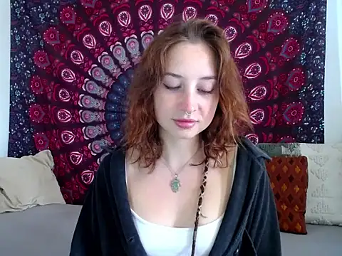 Snapshot of AdalynKiss chatting on July 1, 2026, 7:20 am AdalynKiss online show from July 1, 2026, 7:20 am