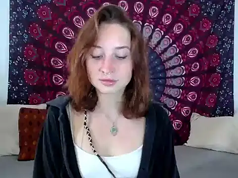 Snapshot of AdalynKiss chatting on July 7, 2026, 12:20 pm AdalynKiss online show from July 7, 2026, 12:20 pm
