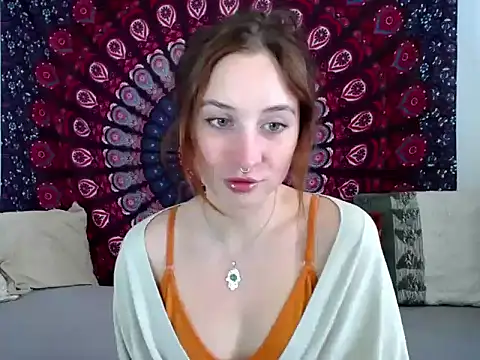 Snapshot of AdalynKiss chatting on June 16, 2026, 6:13 am AdalynKiss online show from June 16, 2026, 6:13 am