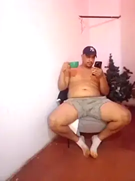 Snapshot of Tequilamaster chatting on November 19, 2025, 10:54 pm Tequilamaster online show from November 19, 2025, 10:54 pm