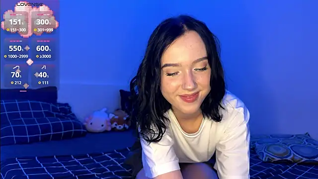 Snapshot of KayaNorth chatting on November 14, 2025, 7:39 pm KayaNorth online show from November 14, 2025, 7:39 pm