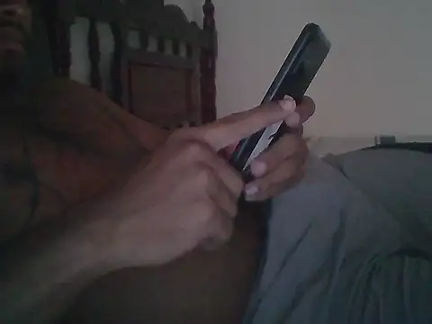 Snapshot of jesusacastrop25 chatting on March 21, 2026, 8:24 pm jesusacastrop25 online show from March 21, 2026, 8:24 pm