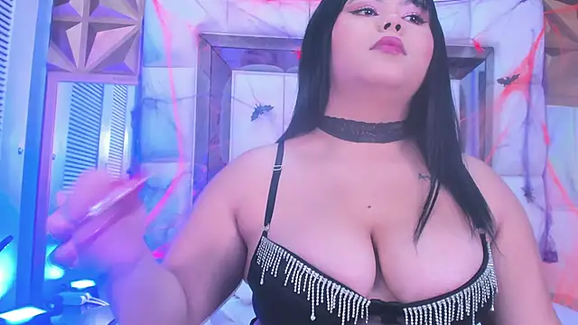 violet milleer online show from October 25, 2025, 6:52 pm