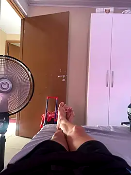 MCLZK online show from November 30, 2025, 7:14 pm