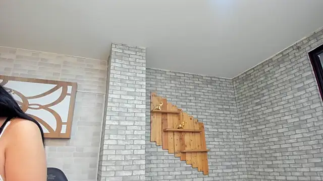 Snapshot of Alisonn_Doll chatting on November 29, 2025, 12:05 pm Alisonn Doll online show from November 29, 2025, 12:05 pm