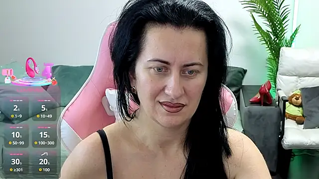 Snapshot of monnica_vibe_ chatting on September 29, 2025, 9:53 pm monnica vibe  online show from September 29, 2025, 9:53 pm