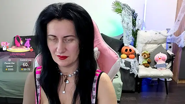 Snapshot of monnica_vibe_ chatting on October 25, 2025, 1:23 pm monnica vibe  online show from October 25, 2025, 1:23 pm