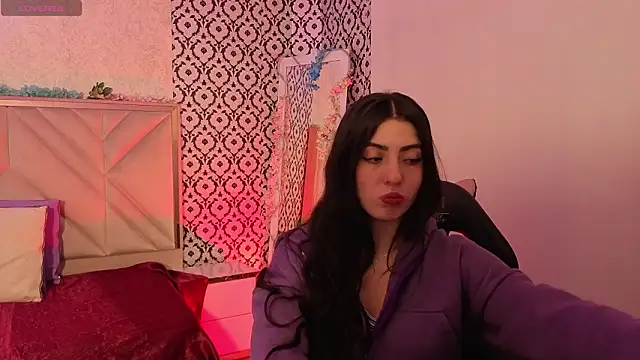 Ixchel tay online show from March 11, 2026, 3:22 am