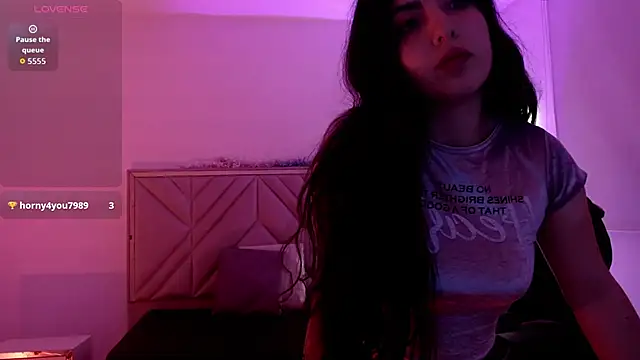 Snapshot of Ixchel_tay chatting on November 10, 2025, 3:33 am Ixchel tay online show from November 10, 2025, 3:33 am