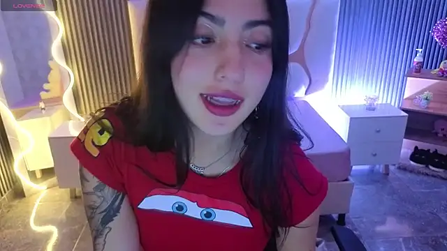 Ixchel tay online show from May 13, 2026, 3:13 am