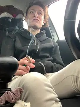 GoldenPussy1329 online show from January 17, 2026, 3:04 pm